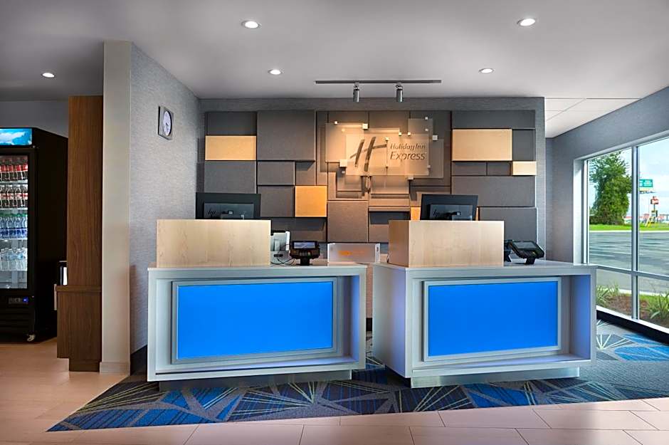 Holiday Inn Express - Lake Park by IHG