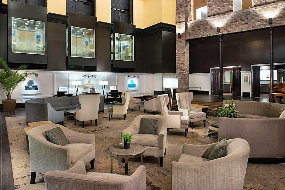 DoubleTree by Hilton Memphis Downtown
