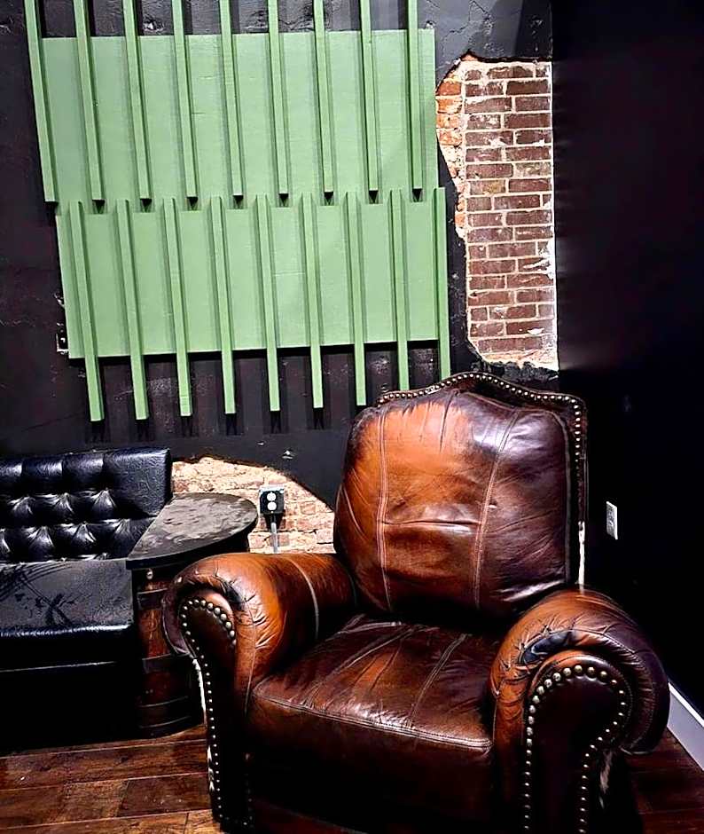 The Atrium - A Boutique Hotel - Suite 16