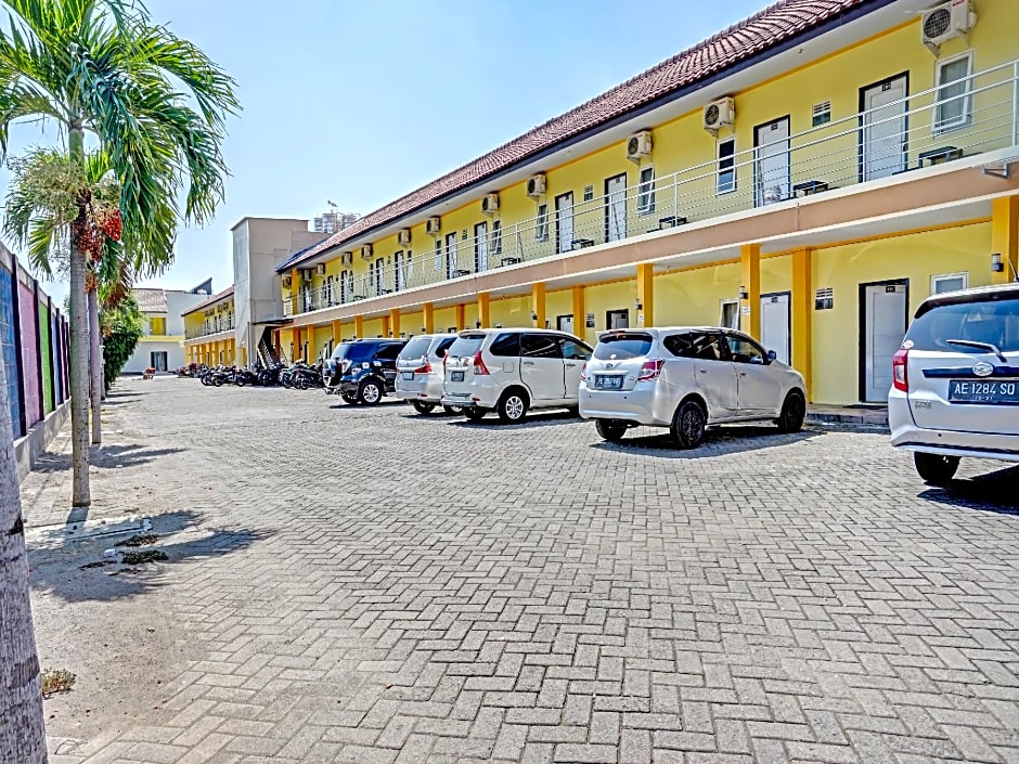 OYO 90622 Hotel Galaksi