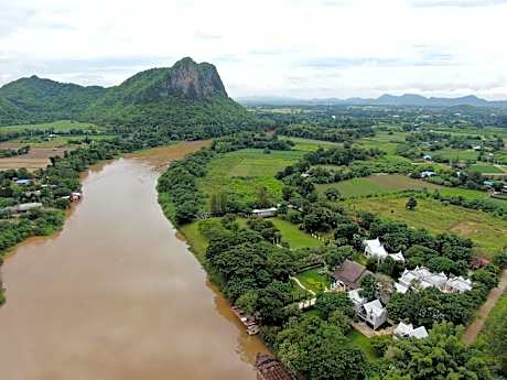 River Kwai Kiri Resort