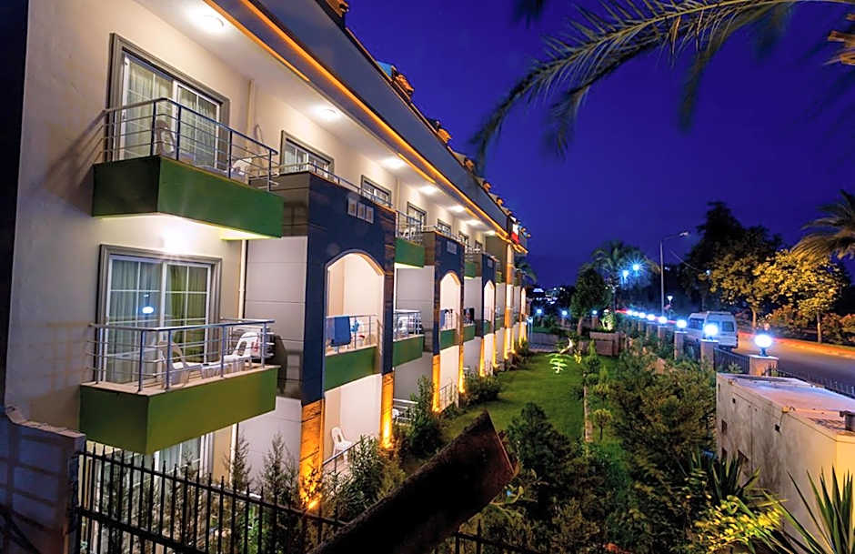 Rich Melissa Hotel