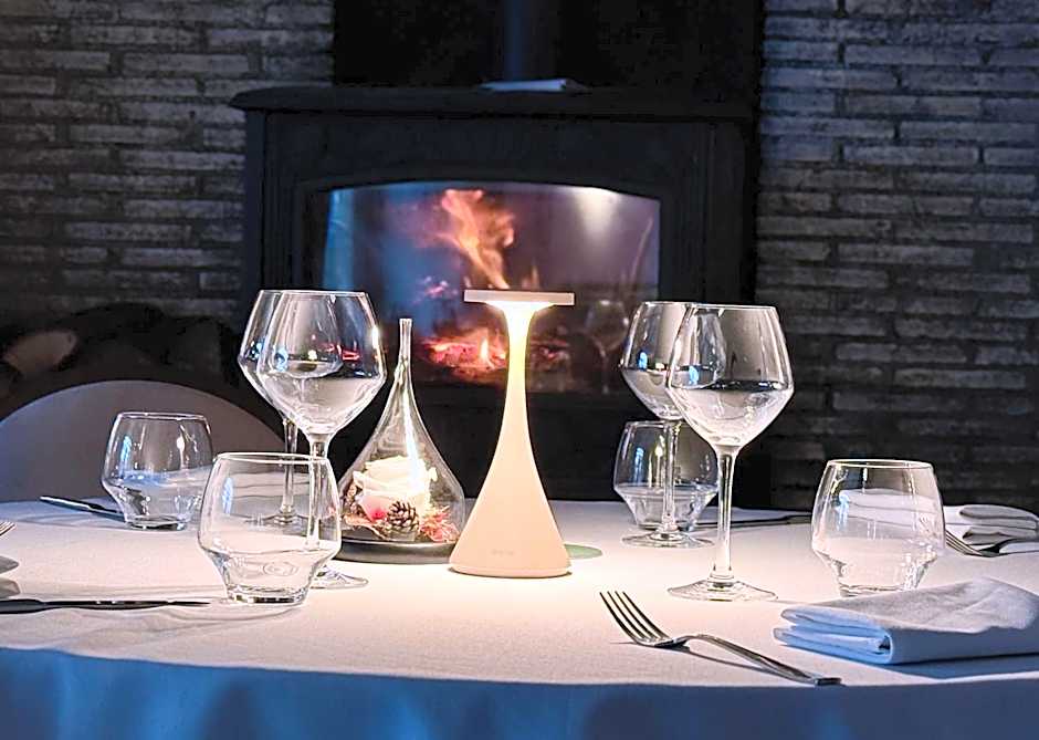 Le Victor Hugo - Hôtel et Restaurant - Logis Hôtels