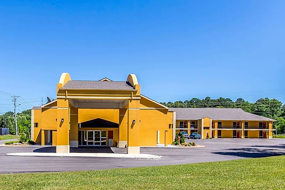 Econo Lodge Scottsboro Area