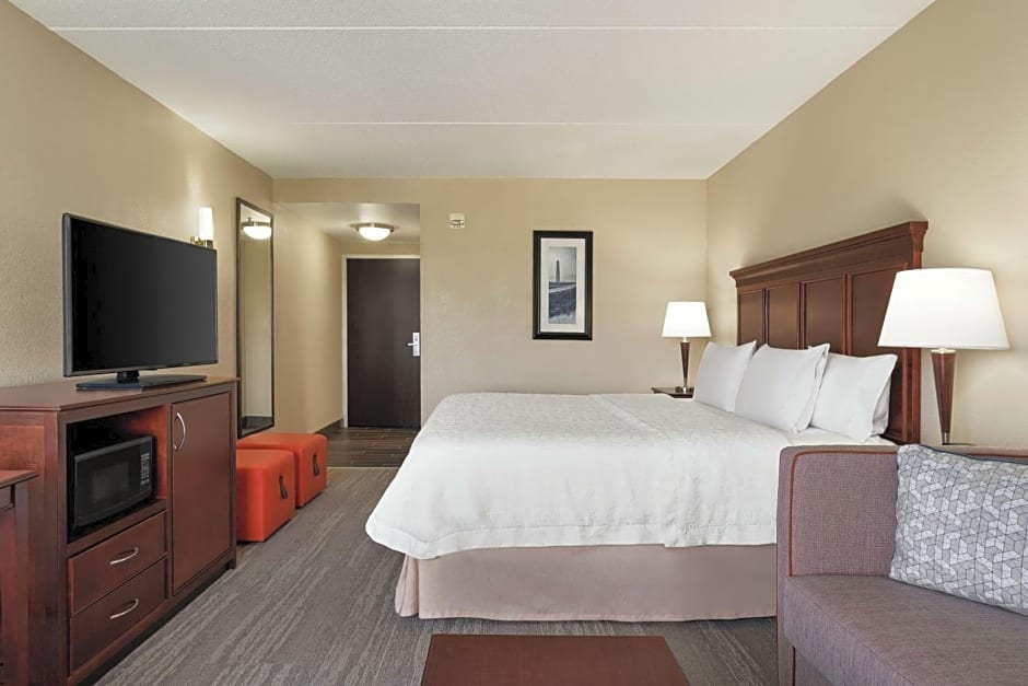 Hampton Inn By Hilton Dulles/Cascades