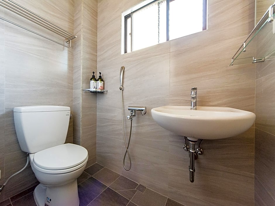 Dream House – Tainan, LA