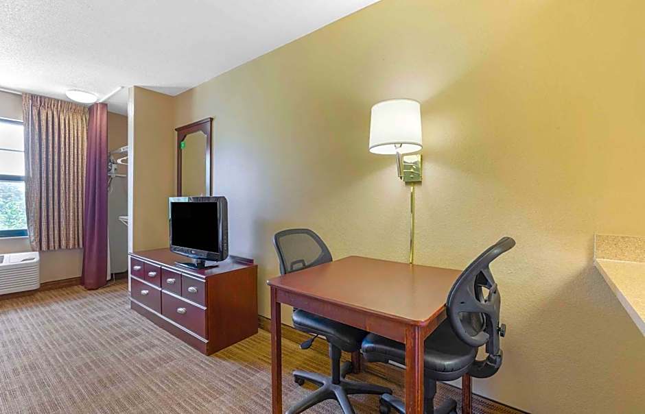 Extended Stay America Suites - Rochester - North