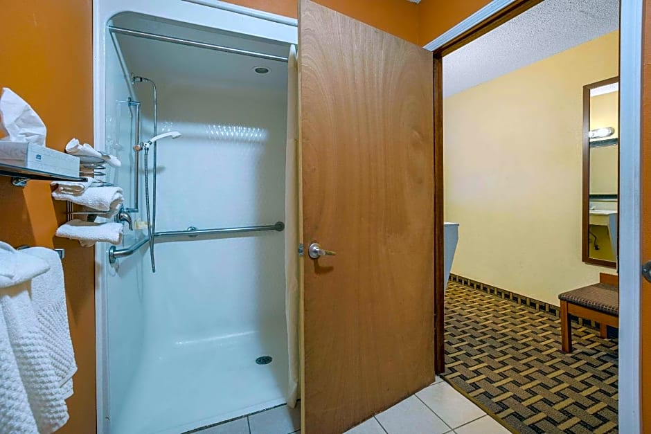 Quality Inn Ashland East