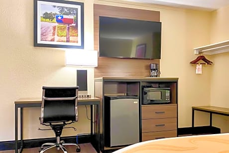 Double Room with Two Double Beds - Accessible/Non-Smoking