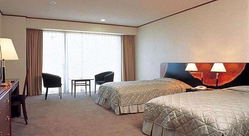 Yakushima Iwasaki Hotel