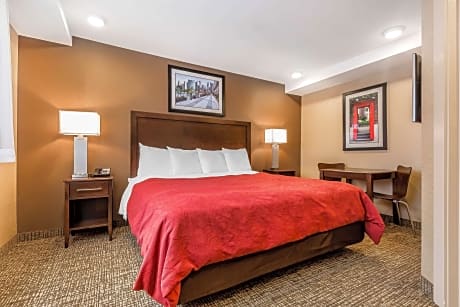 1 Queen Bed, Nonsmoking