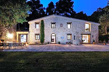 Masia Ventanell Luxury villa near Barcelona