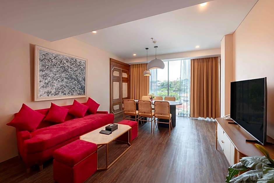 Grand Edge Hotel Semarang