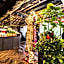 HOTEL PetitBALI GARDEN Shin-Okubo - Adult Only
