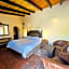Hotel Parador Vernal