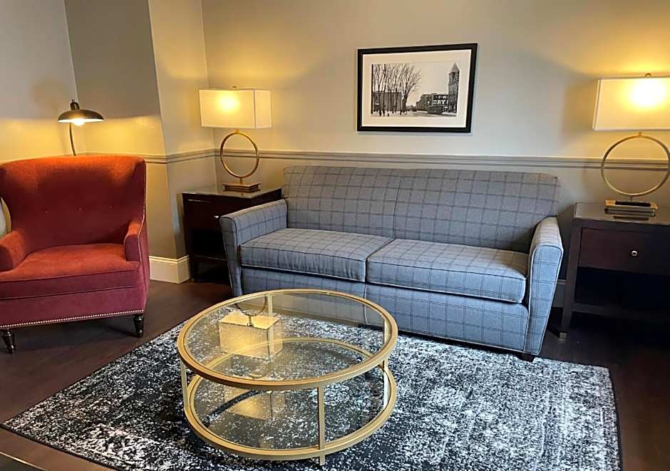The Queensbury Hotel