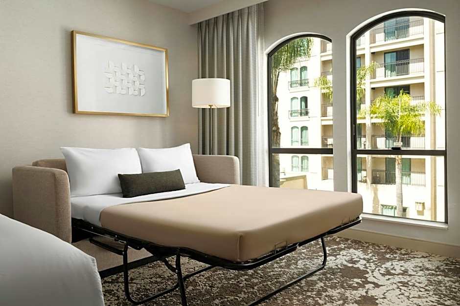 Courtyard by Marriott Los Angeles Pasadena/Old Town