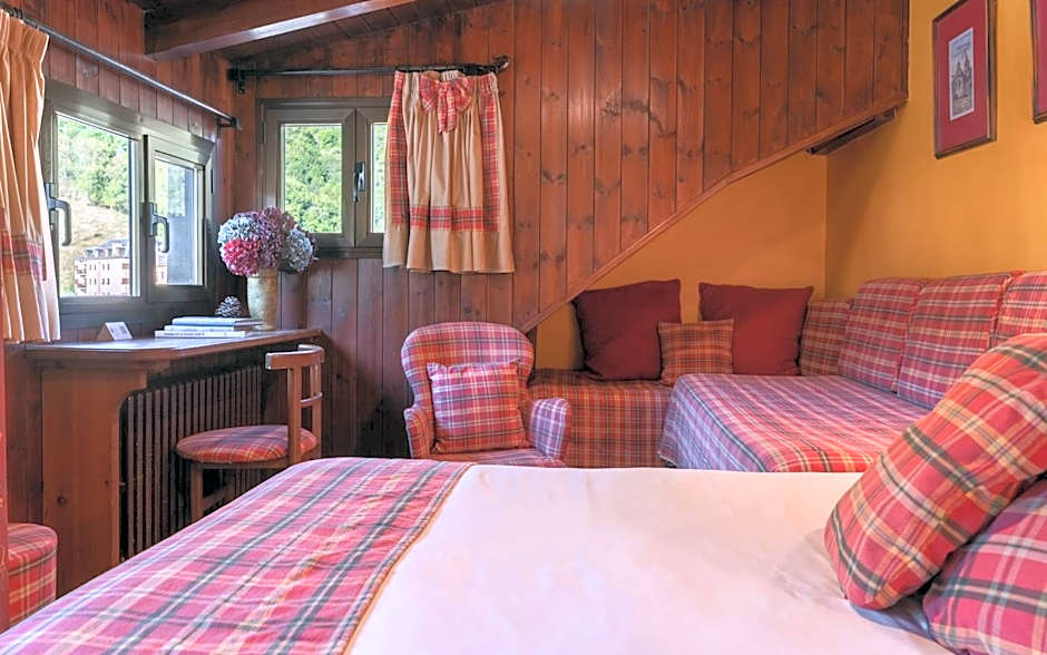 Hotel Aran La Abuela