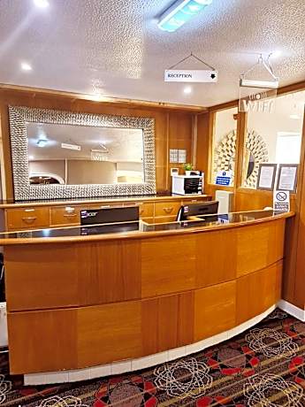 Barons Court Hotel Walsall