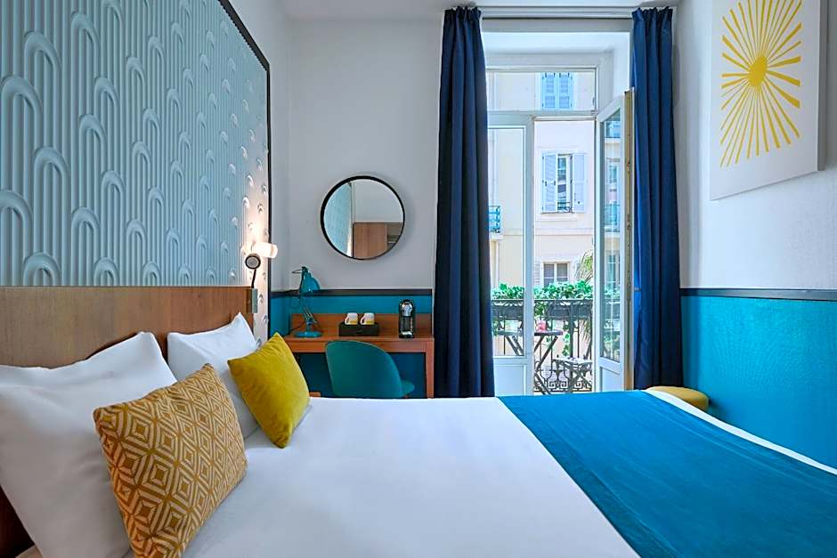 Hotel Nap By HappyCulture