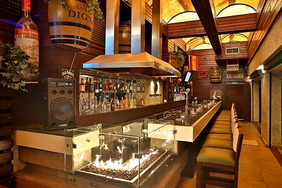 Hisham Hotel