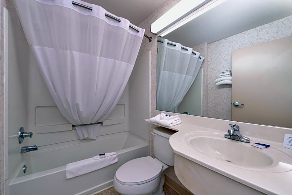 Americas Best Value Inn & Suites Maryville