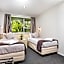 Arthur's Court Motor Lodge