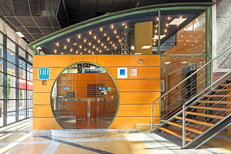 Hotel Exe Area Central