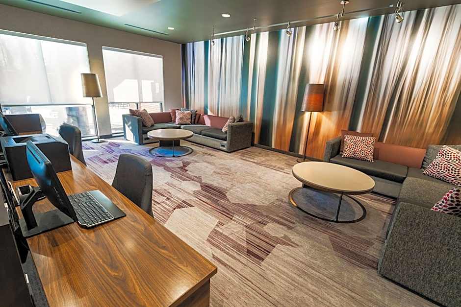 Courtyard by Marriott Largo Medical Center Drive