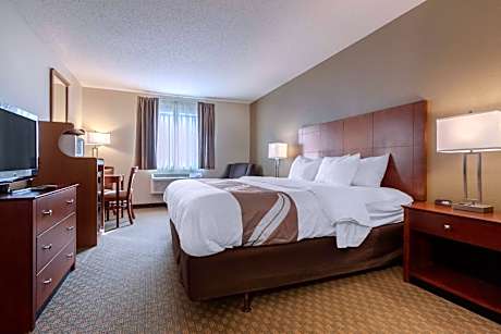 Standard King Room - Non-Smoking