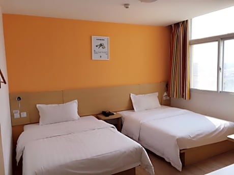 Corporate Twin, Guest room, 2 Twin/Single Bed(s), City view