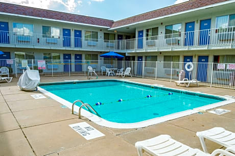 Motel 6-Ardmore, OK