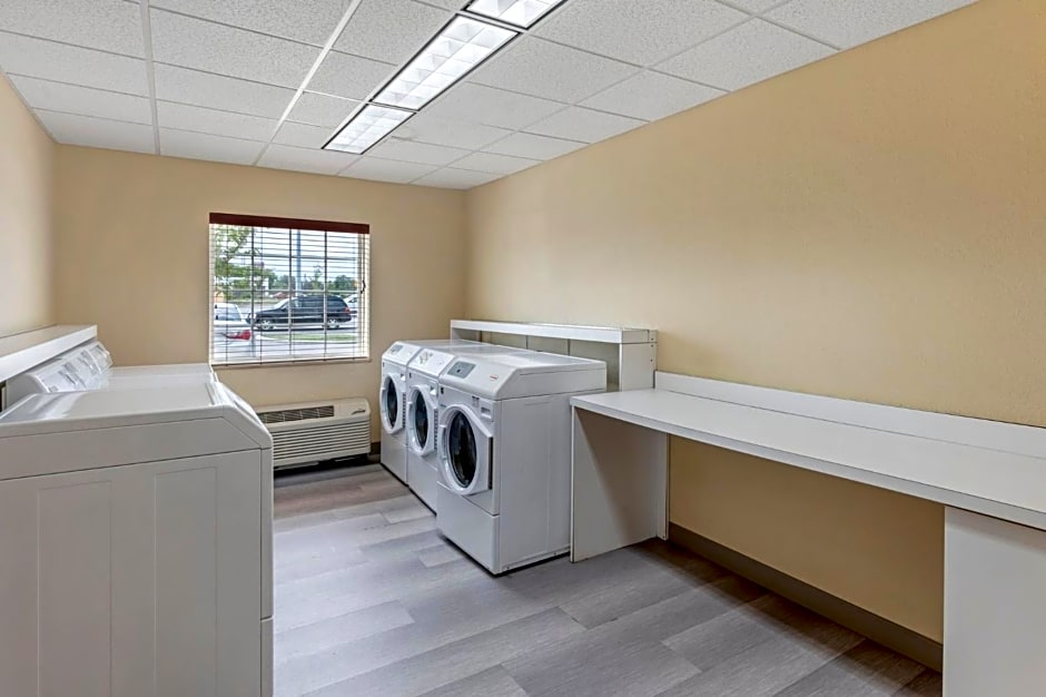 Candlewood Suites Indianapolis East By IHG