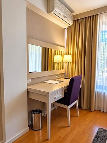 PREMIER DOUBLE ROOM