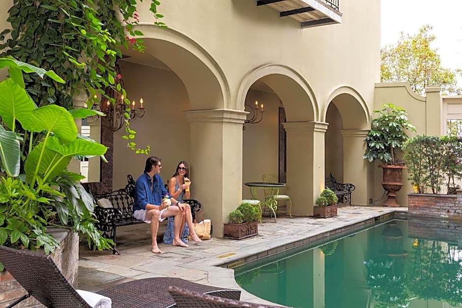 Bienville House Hotel