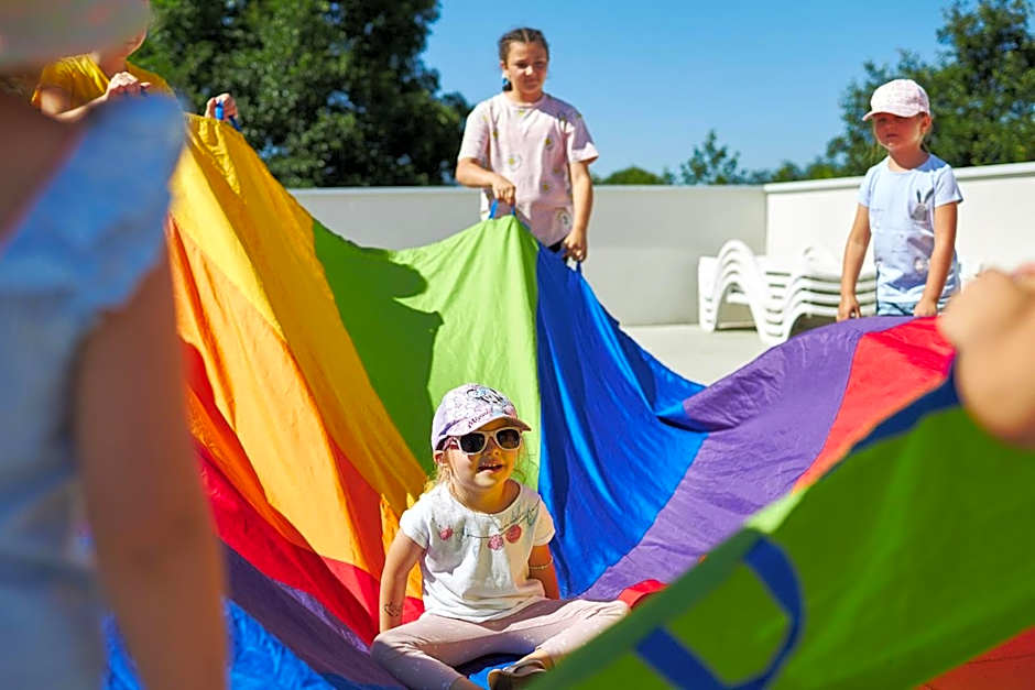 Molo Park Aparthotel