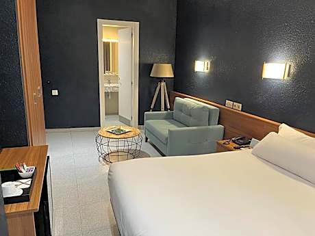 Aneto Hotel