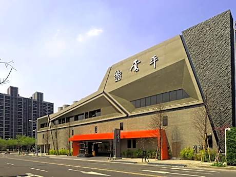 Yunping motel