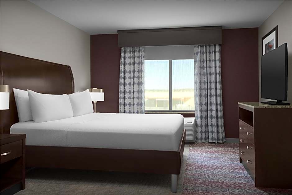 Photo 1 of 17 of 1 Bedroom 1 King Bed Suite