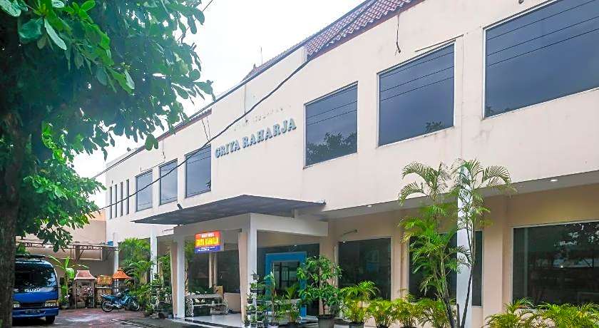 OYO 92454 Griya Raharja Guest House Syariah