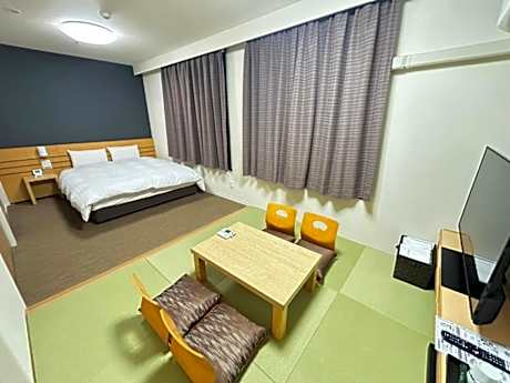 Japanese-Style Quadruple Room - Non-Smoking - No Daily Cleaning