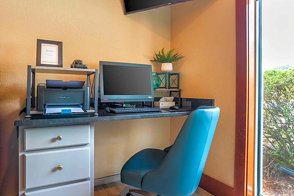 Comfort Inn & Suites Crestview