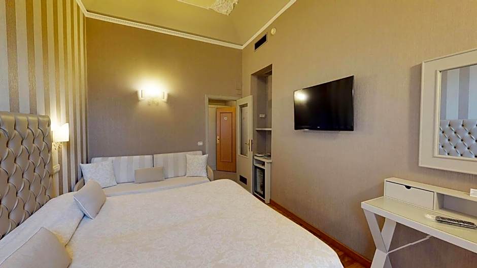 Hotel Metropole