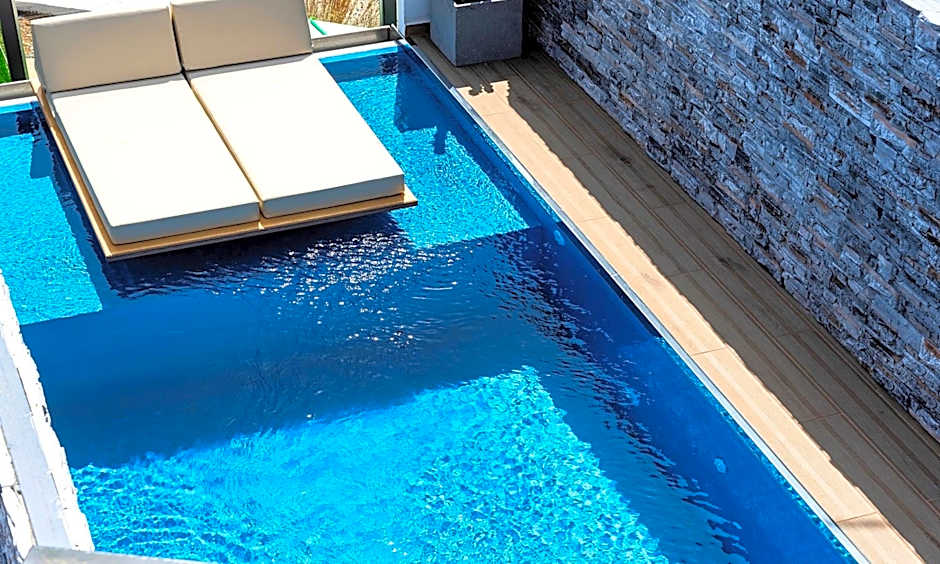 Aelia Suites