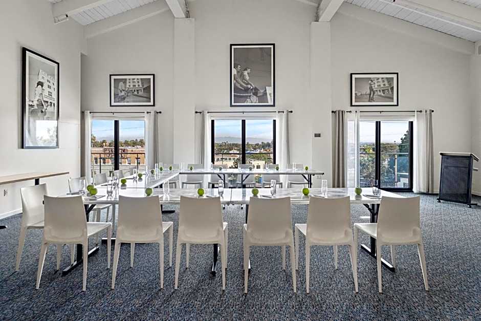 Hotel Erwin Venice Beach