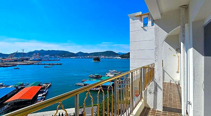 Tongyeong Bay Condo Hotel