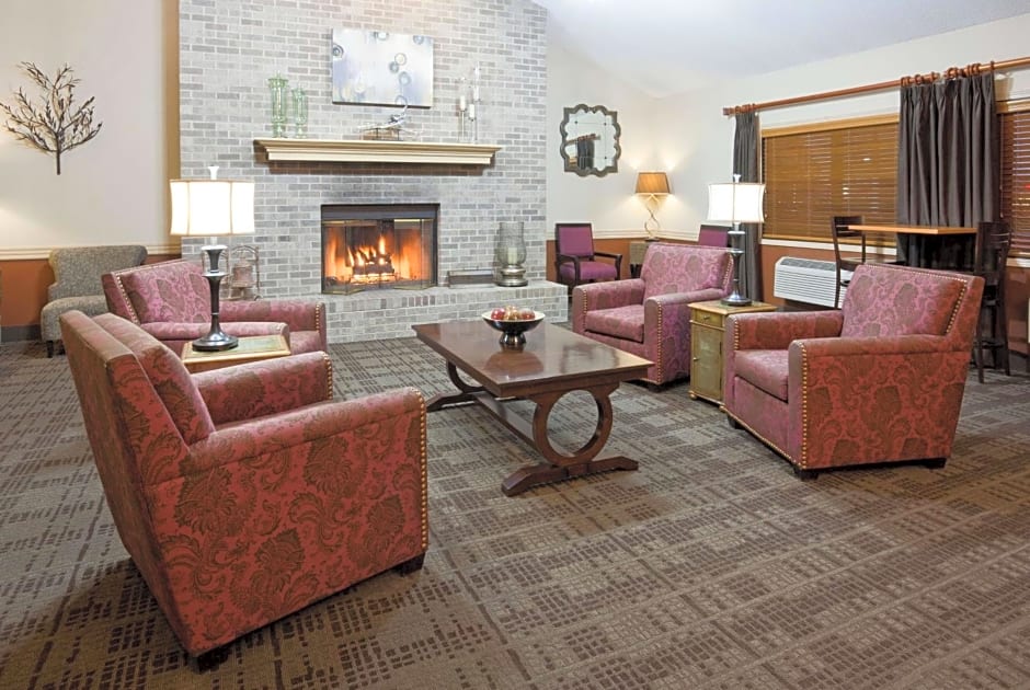 AmericInn by Wyndham Osceola
