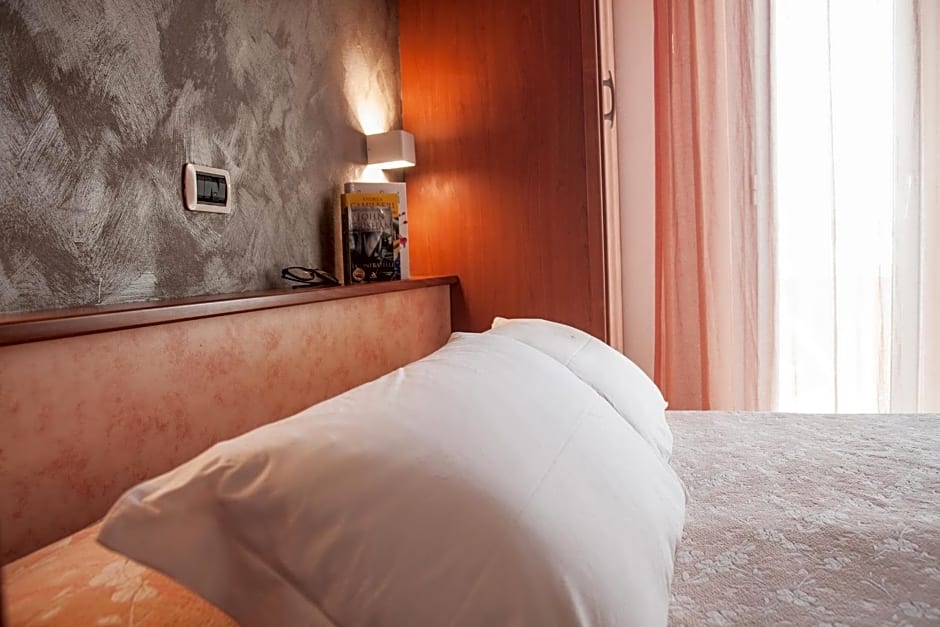Hotel Sandra