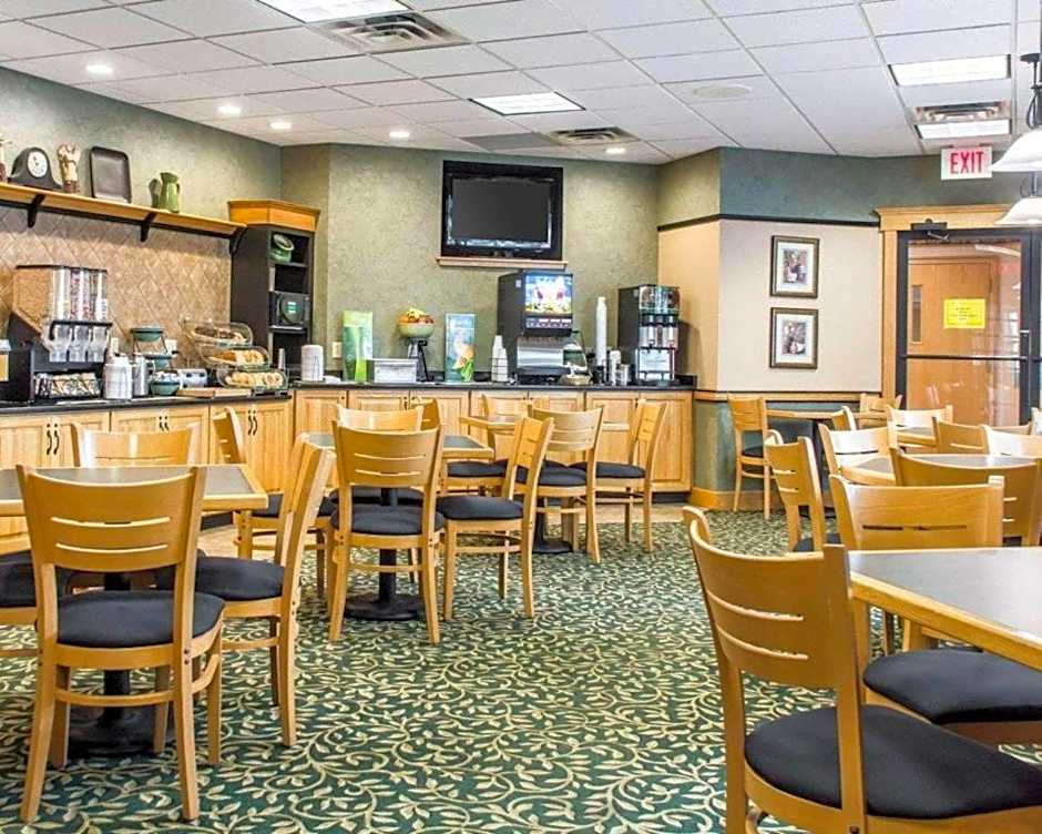 Quality Inn Geneseo