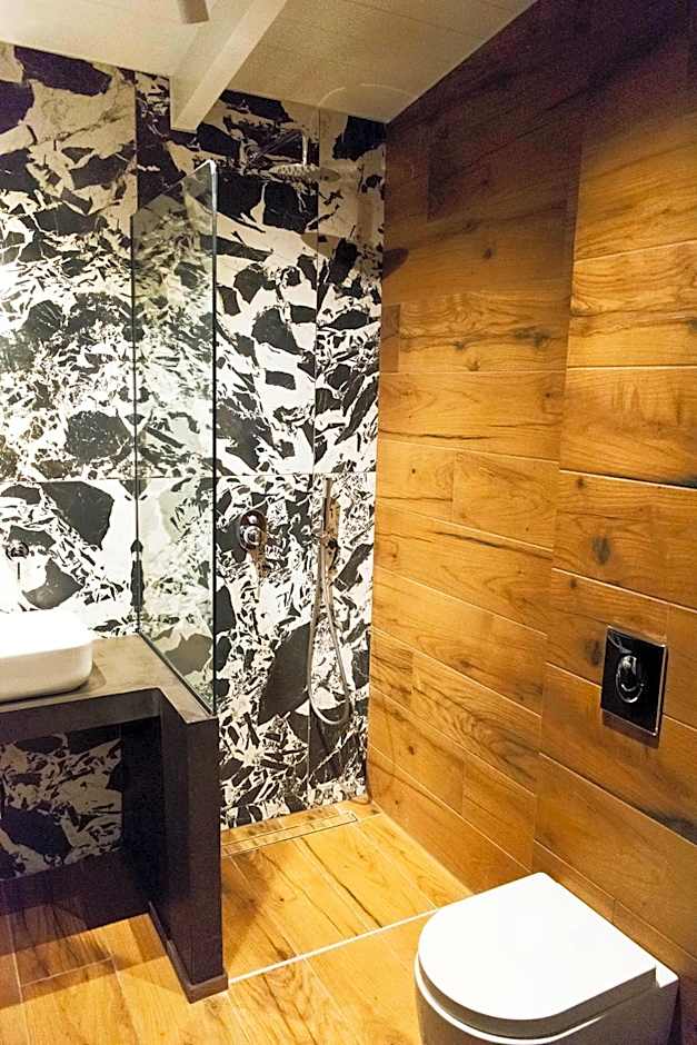 19.40 Luxury Guesthouse